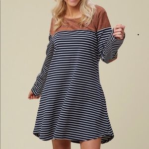 Umgee dress with elbow patches NWT